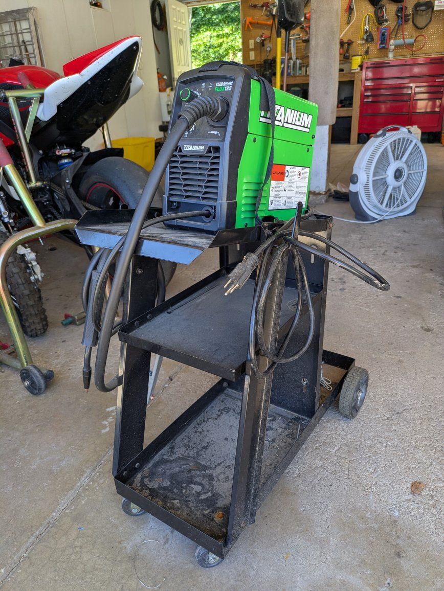 Titanium 125 welder with cart