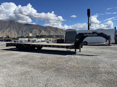 2027 PJ Trailers 8.5x30 25.9k Low-Pro Flatdeck Wit