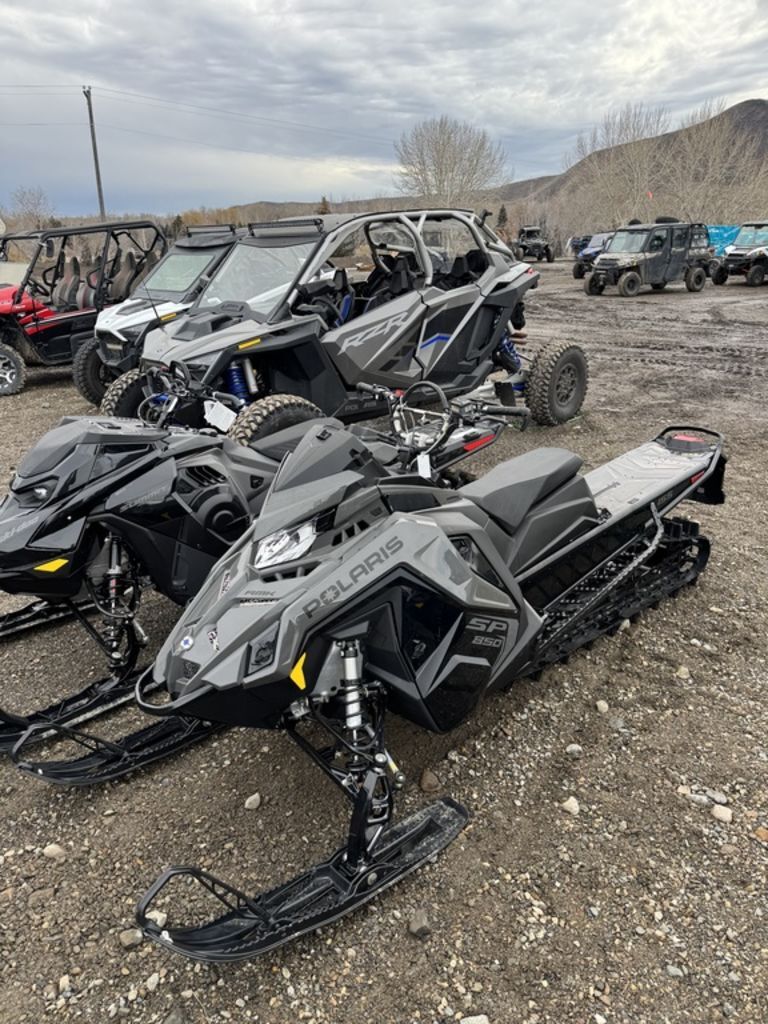2025 Polaris® 850 RMK SP 155 Mirage Gray / Gloss Black