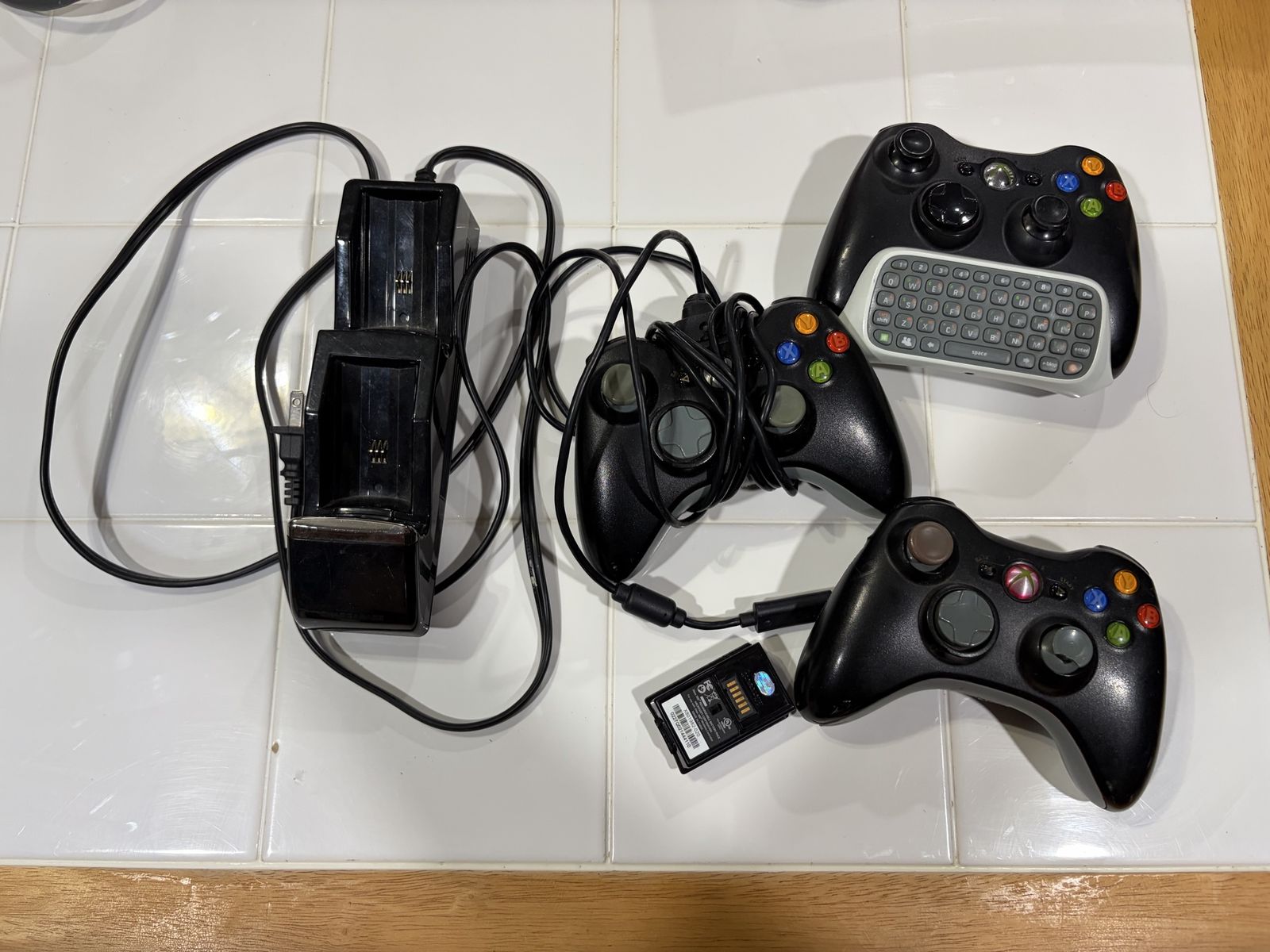 Main image 6