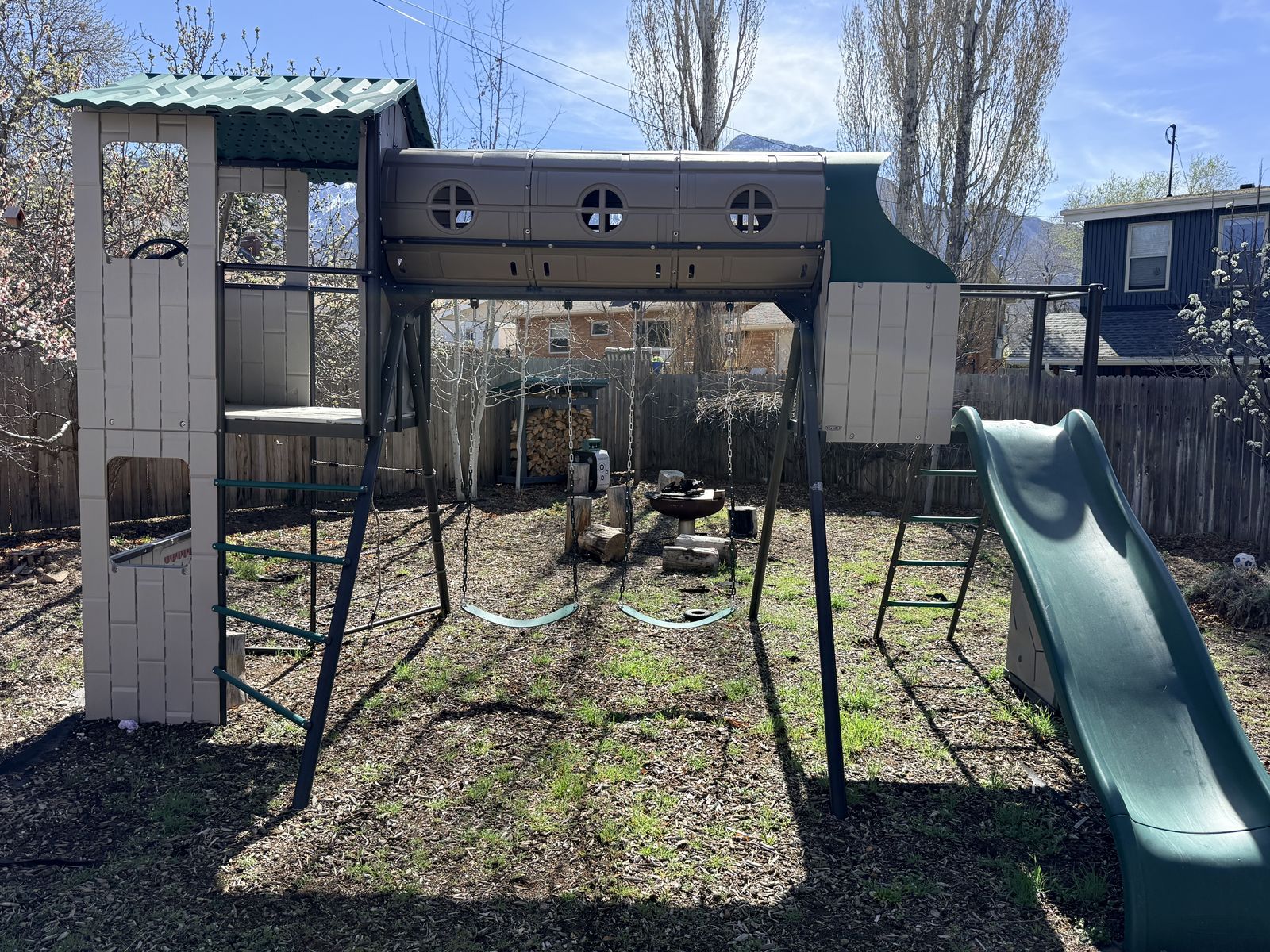 Lifetime Adventure Tunnel Playset (model 91134)