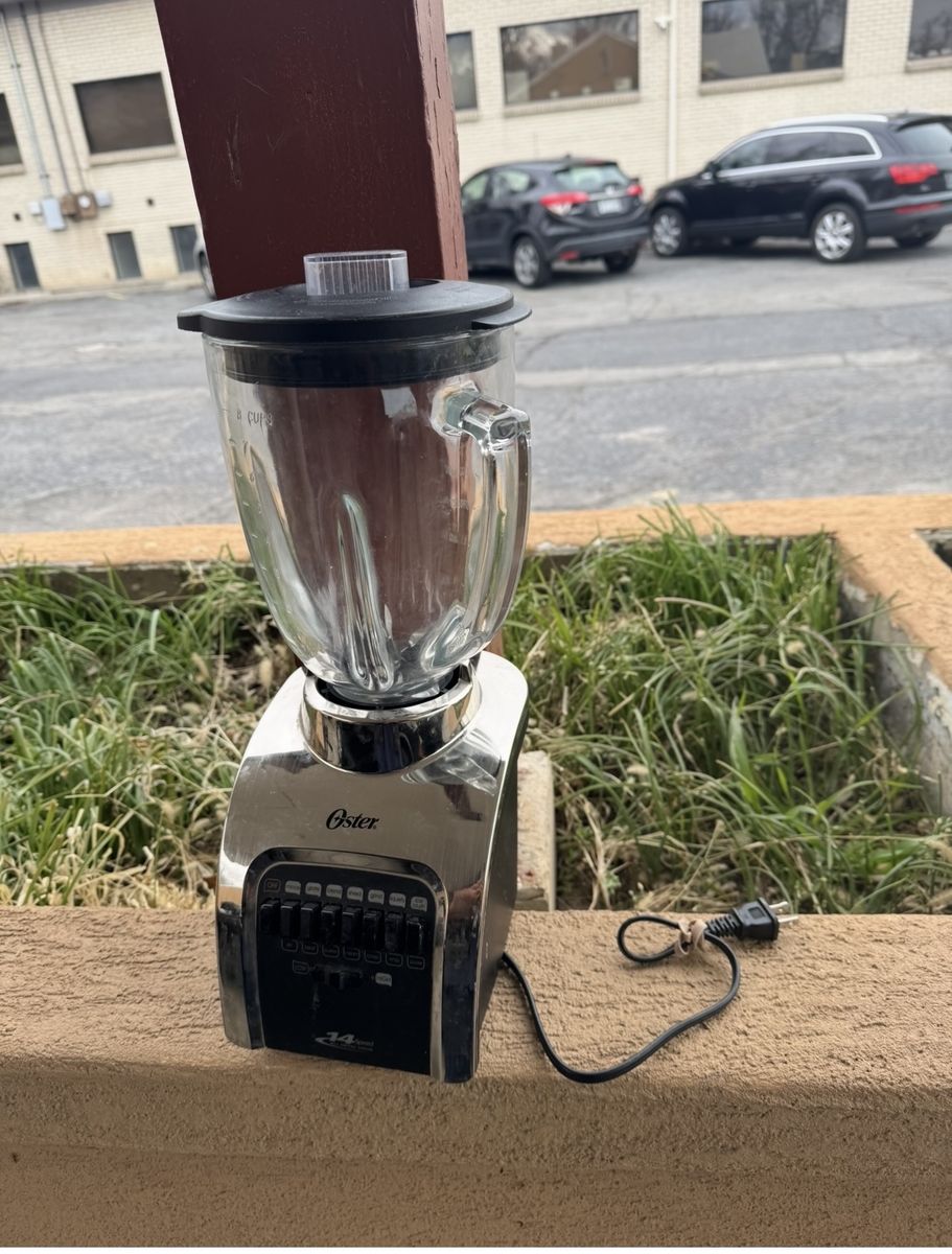 Oster 14 Speed All Metal Drive Glass Blender