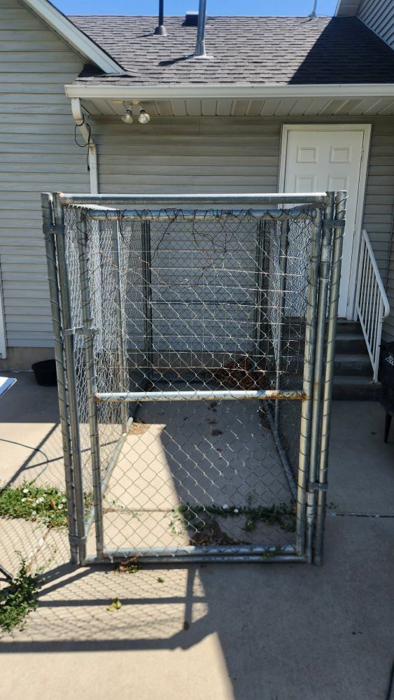 Dog Kennel 4x10x6