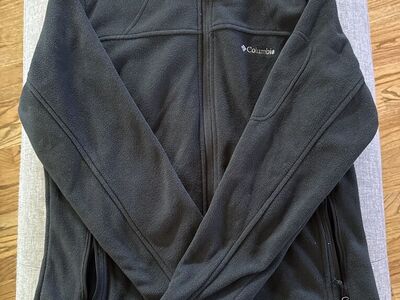 Womens Medium Columbia Fleece Jacket