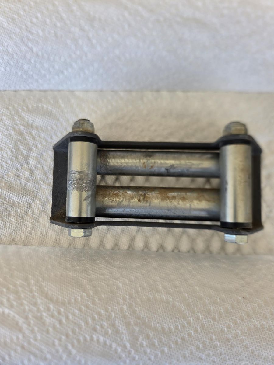 Winch roller Fairlead