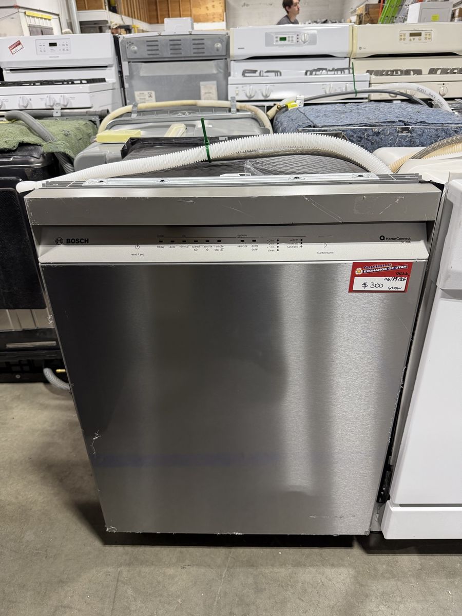 Like New BOSCH Dishwasher Stainless Steel Built-in Home Connect Quiet Operation