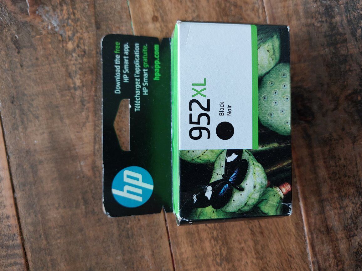 New HP 952 XL Black ink cartridge