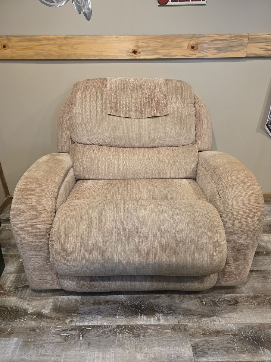 Overstuffed Recliner