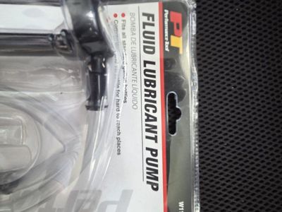 Performance Tool W1141 Fluid Lubricant Pump - Fits Standard Bottles & Reaches Hard-to-Access Spots