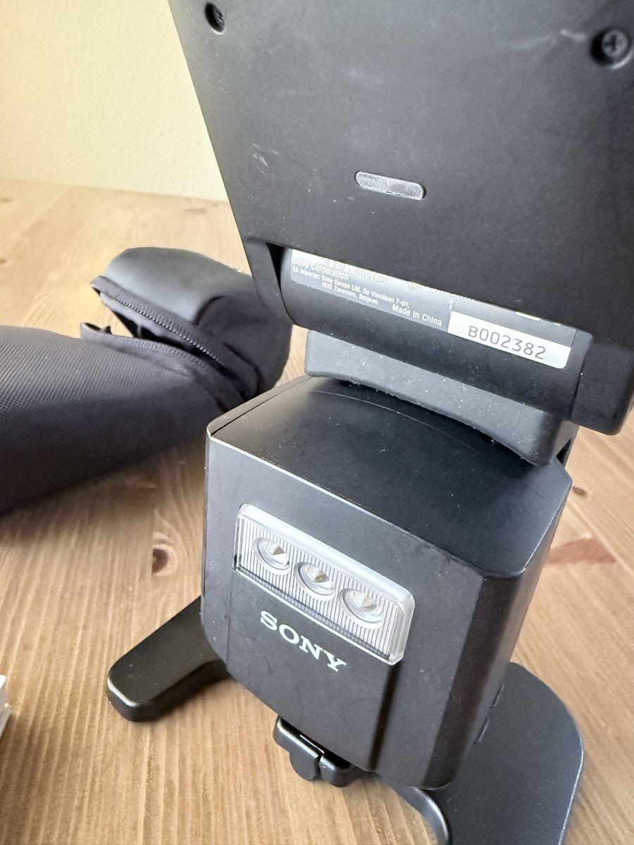 Main image 3