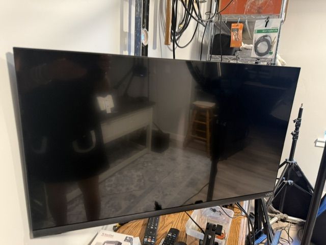 Main image 4