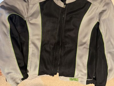 Women's Harley Davidson riding jacket - EXCELLENT CONDITION!!