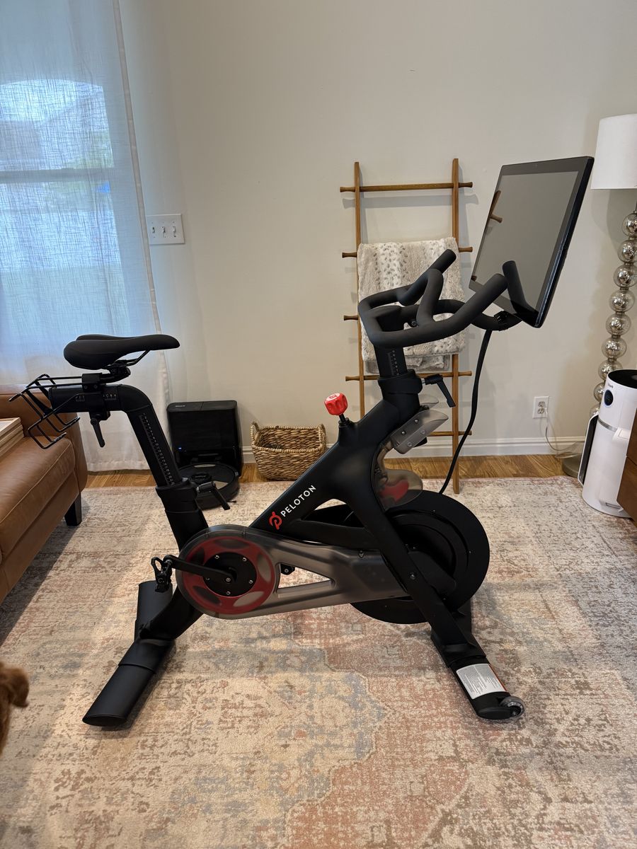 Standard Peloton Bike