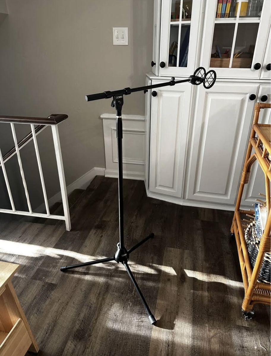 On-Stage Stands Microphone Boom Stand with Shock Mount