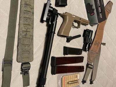 Extra stuff Sig 320 I have let me know. What do you like and I give you price…or you can have everything for $95 dollars