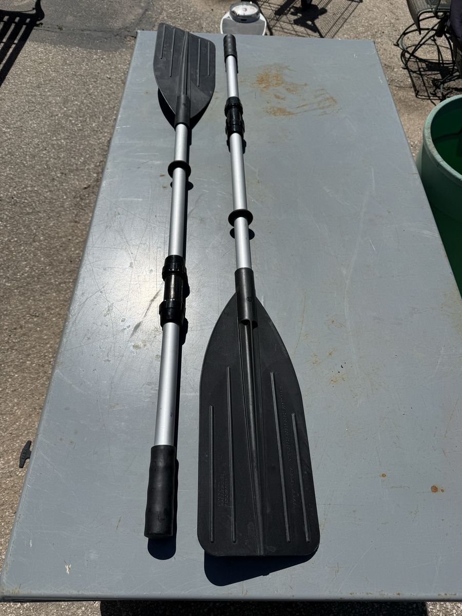 Oars / Paddles