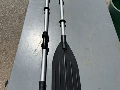 Oars / Paddles