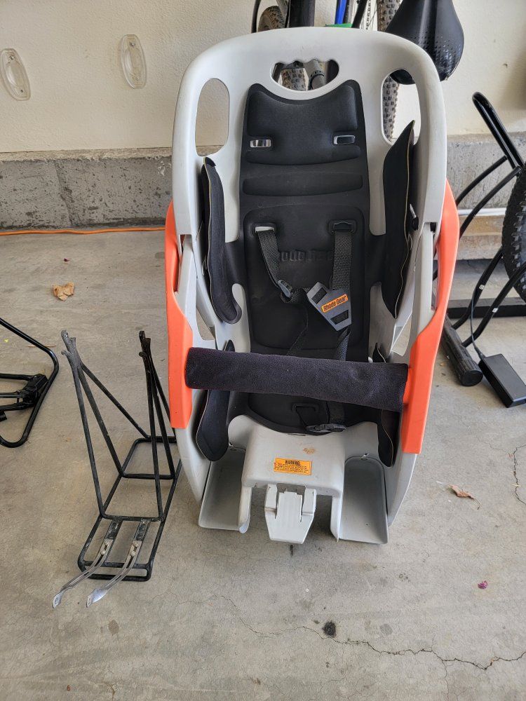 Rhode Gear Limosuine Child Bicycle Carrier with Rack - Gray/Orange, Used