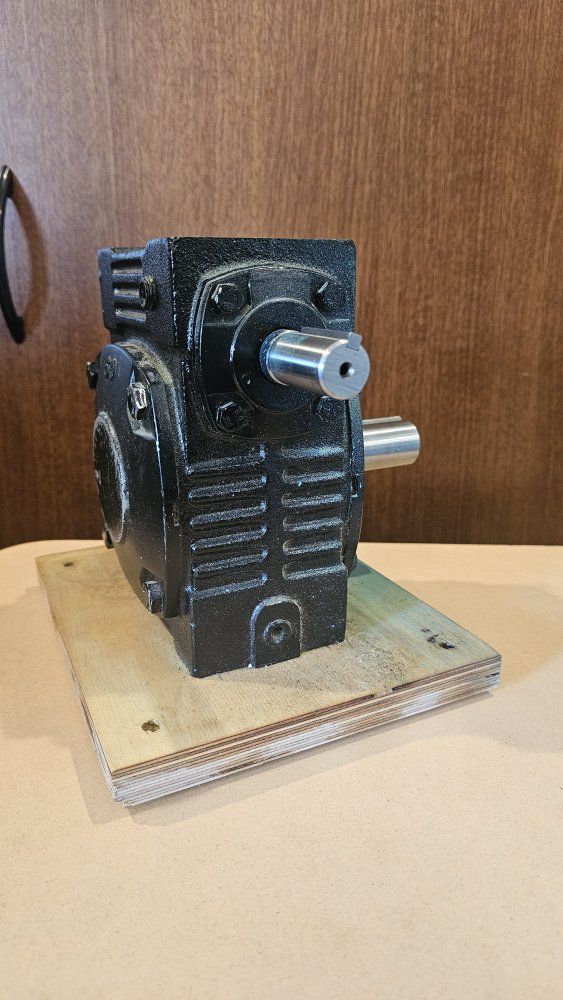 Main image 5