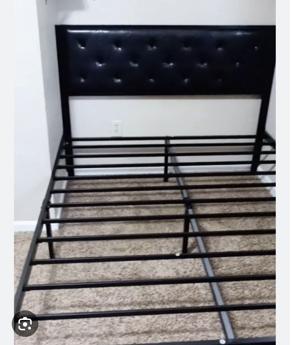 Brand new king size bed with mattress