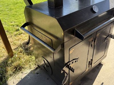 Direct heat smoker (Backyard Beast)