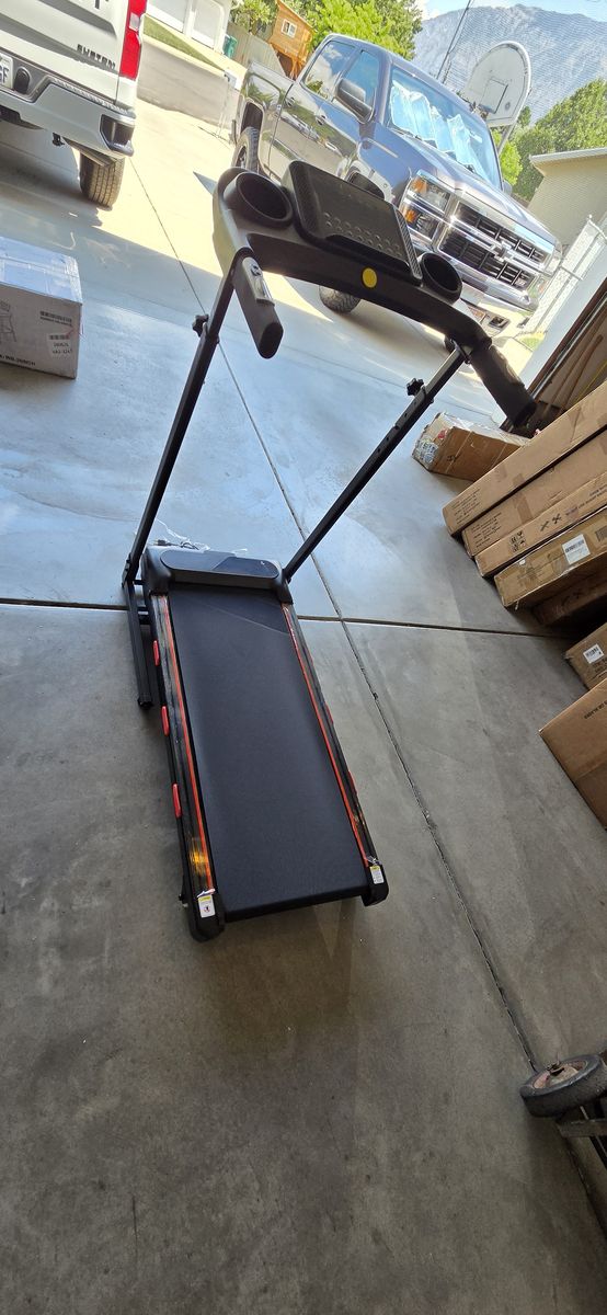 NEW! Folding Treadmill w/Automatic Incline, Electric Walking Running Machine
