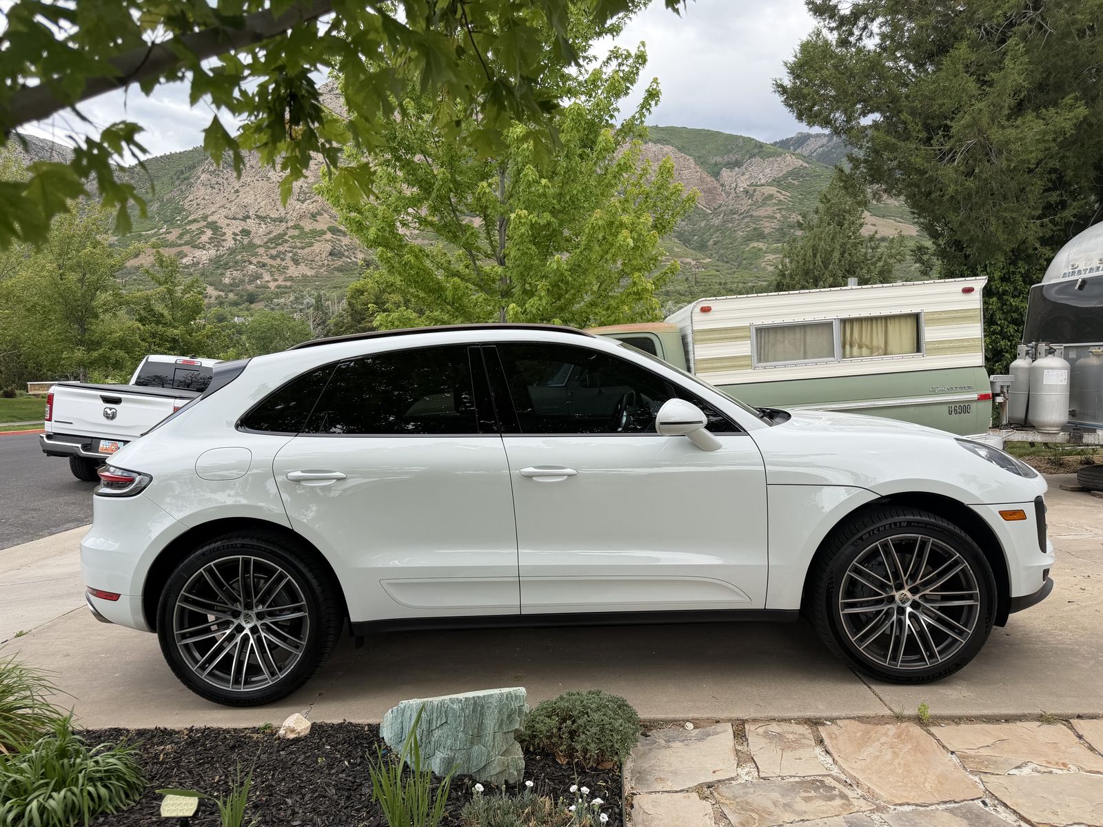 2020 Porsche Macan S