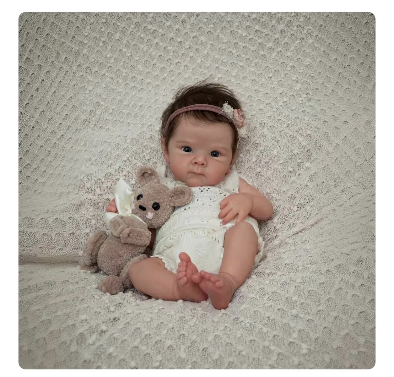 Lifelike Reborn Baby Doll with Rooted Hair & Outfit - Realistic Newborn Doll Collectible