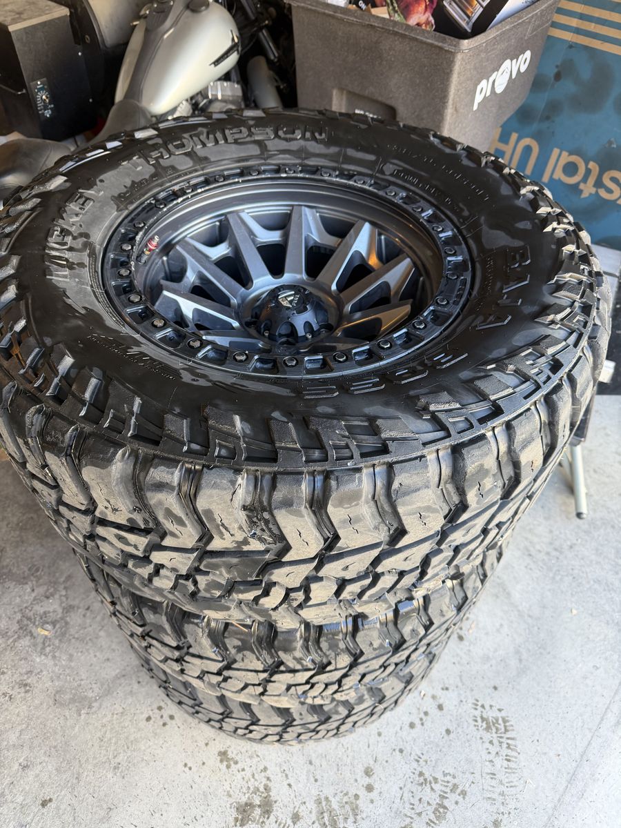 Mickey Thompson Baja Boss MT