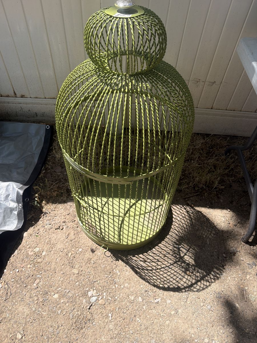 Bird cage