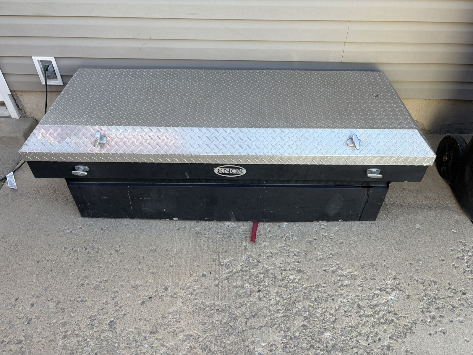 Knox truck bed box