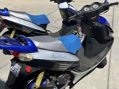Aquila 150 Scooter - Blue/Silver 150cc Scooter