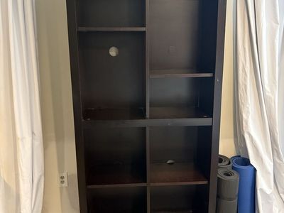 Sturdy bookcase