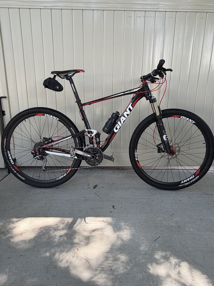 Giant Anthem X29 Full Suspension Mountain Bike - Used