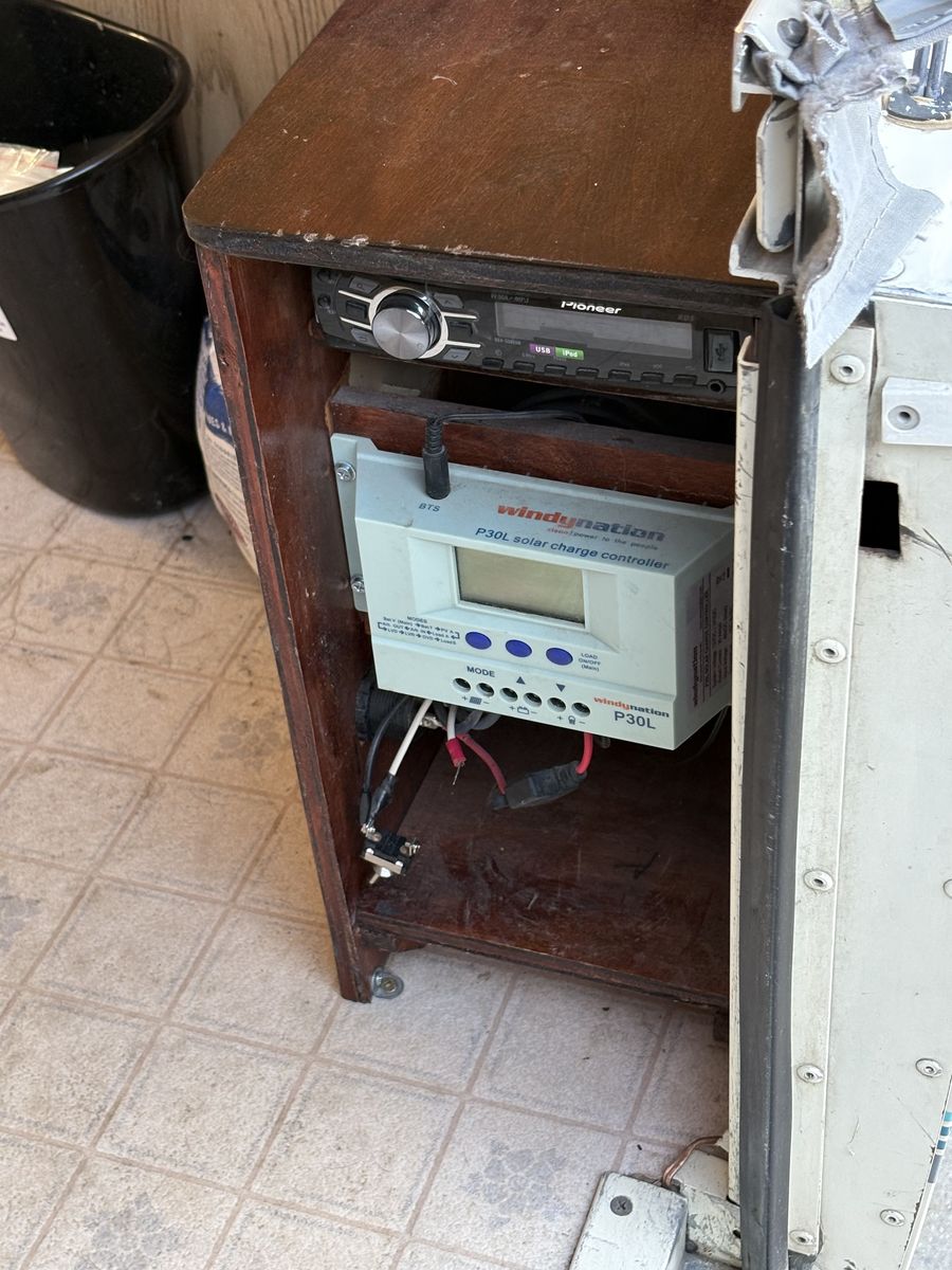 Main image 2