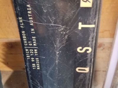 Salamon QST skis and bindings