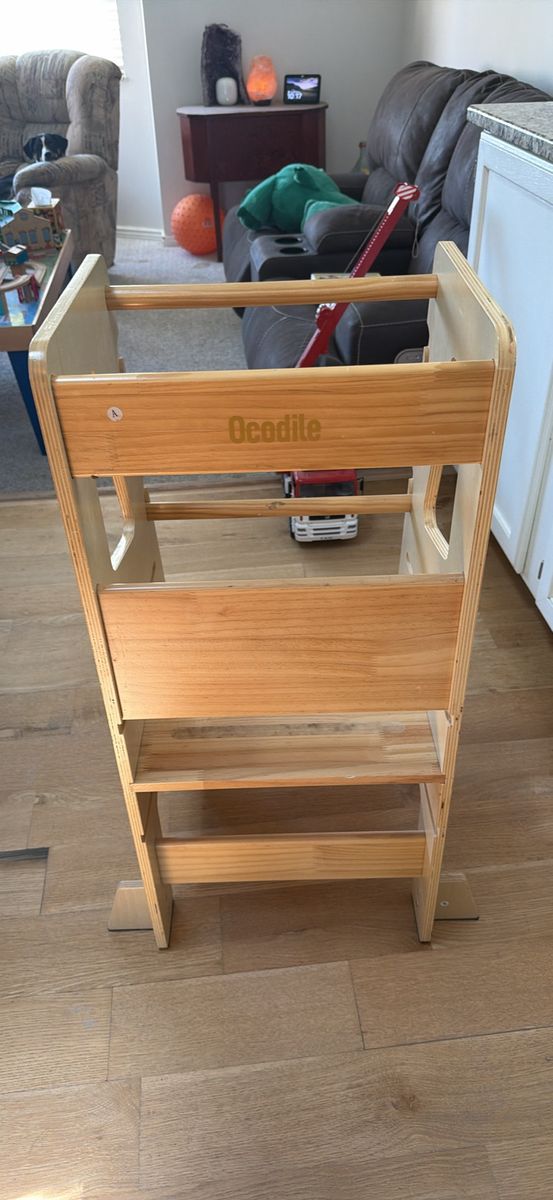 Toddler Kitchen Stool Tower