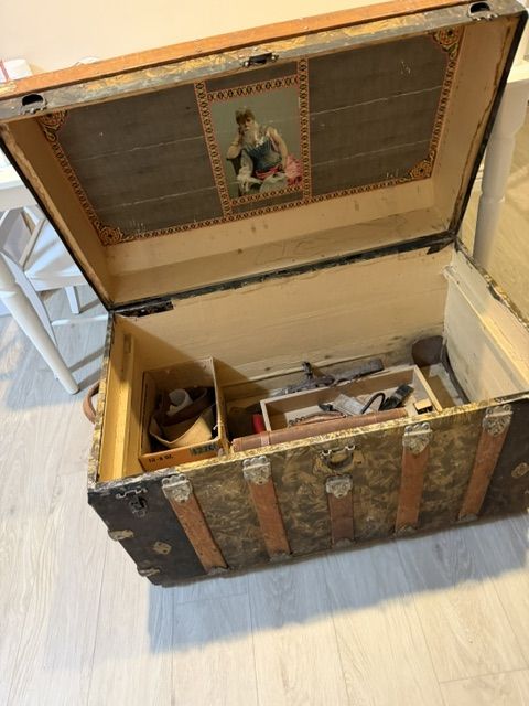 Main image 5