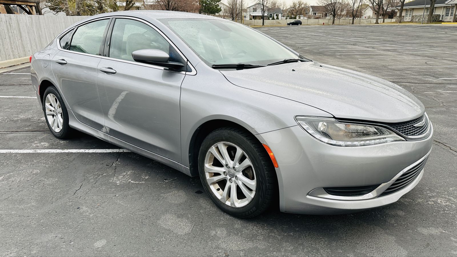 2016 CHRYSLER 200 LX