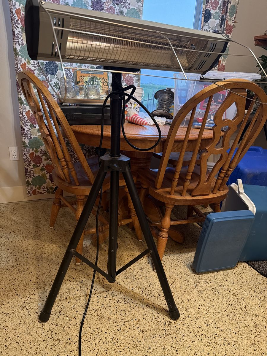 Electric Infrared Patio Heater with Adjustable Tripod Stand