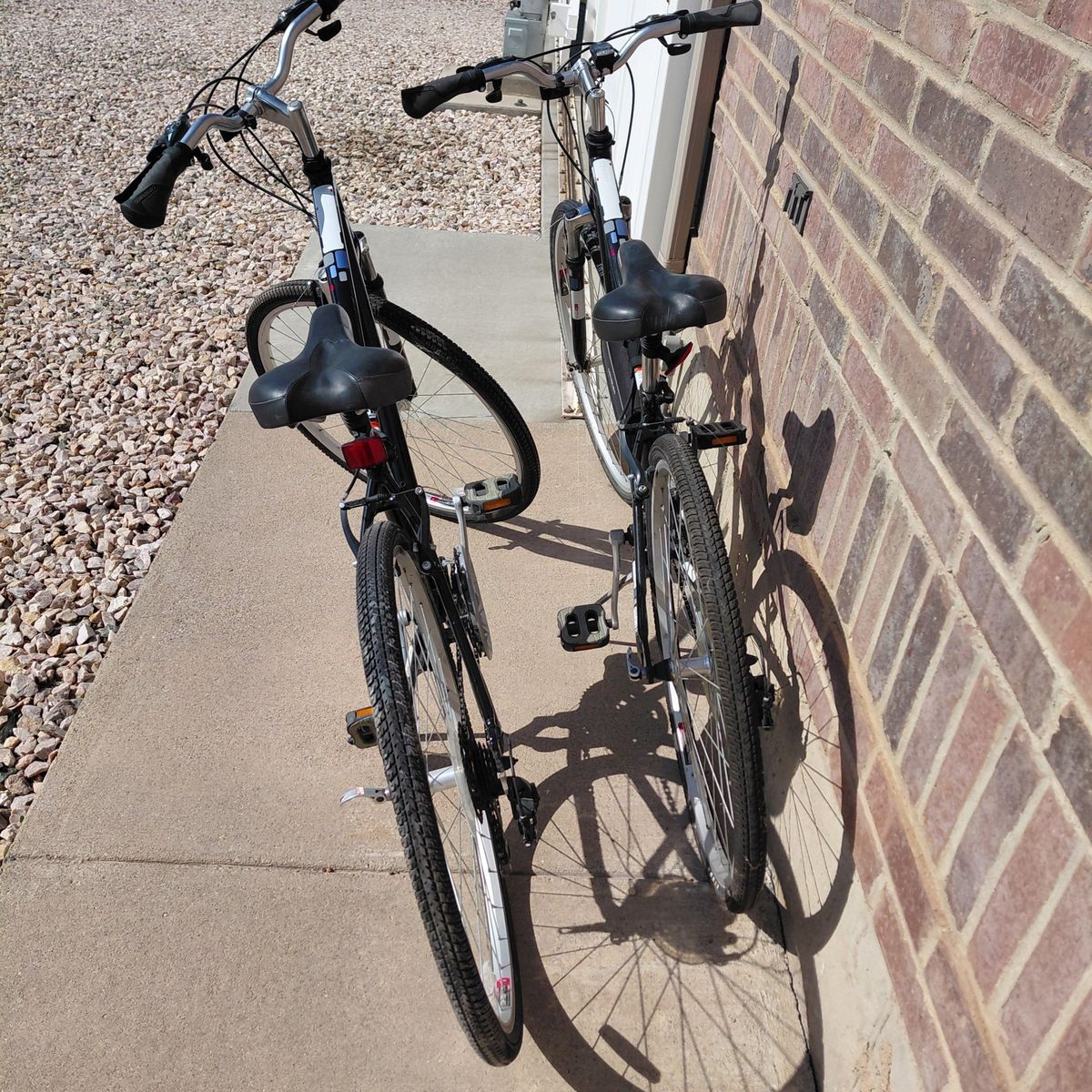 28" Razorback Mountain Bikes
