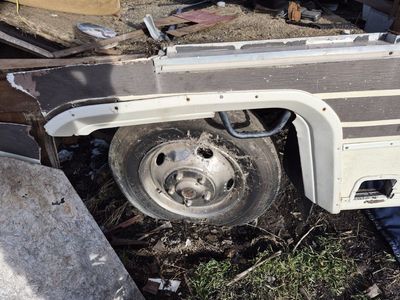 8R19.5 Tires and rims