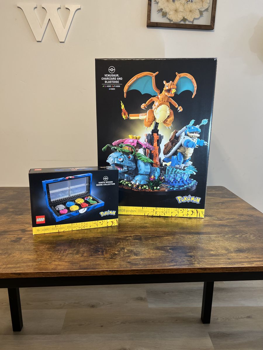 Lego Pokemon Charizard Venusaur Blastiose + Kanto