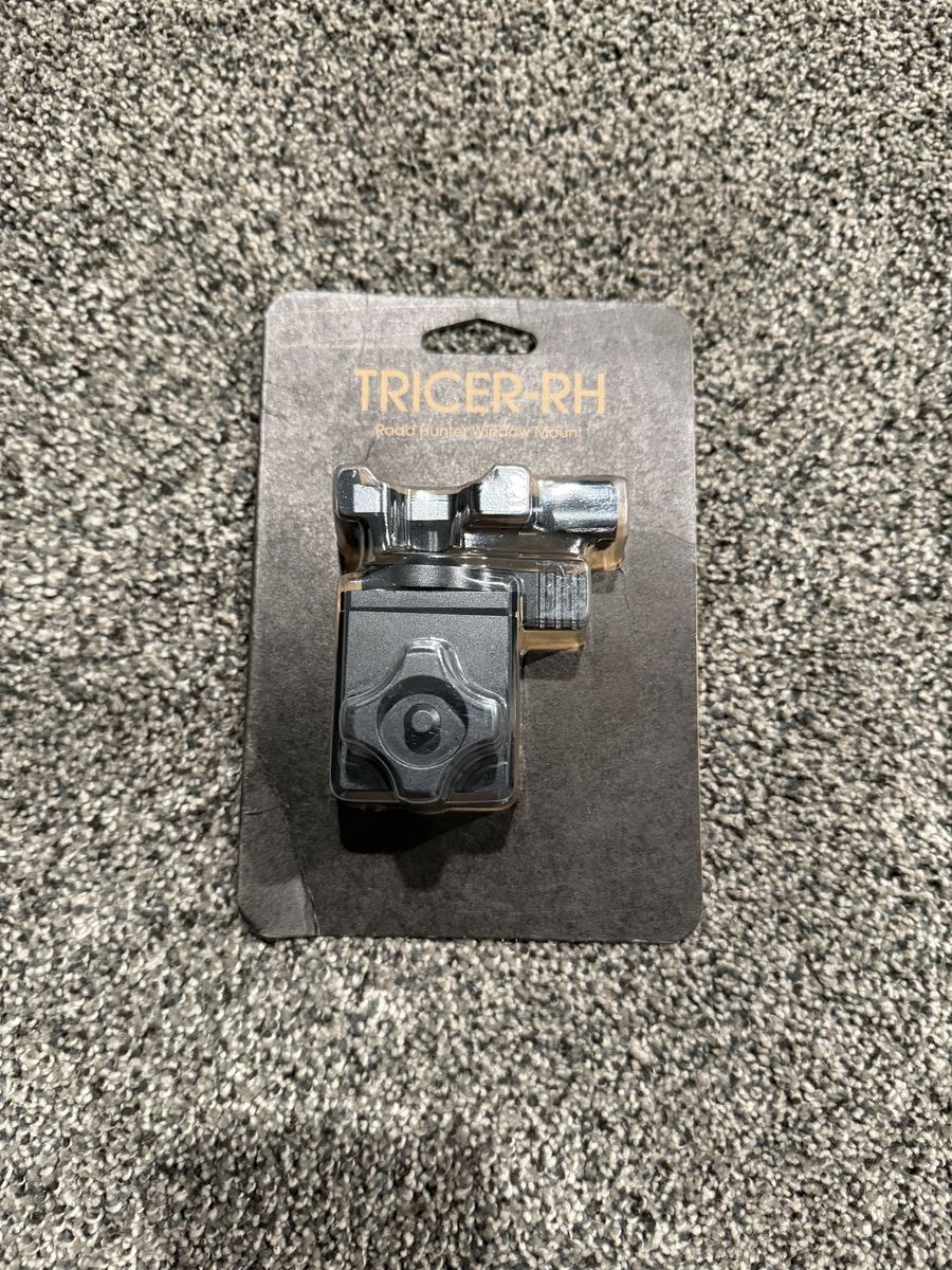 TRICER-RH WINDOW SPOTTING SCOPE MOUNT