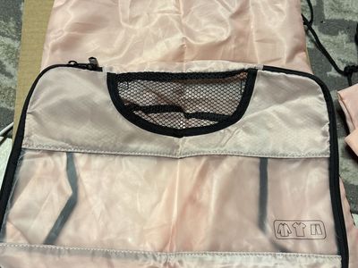 Pink travel bag set