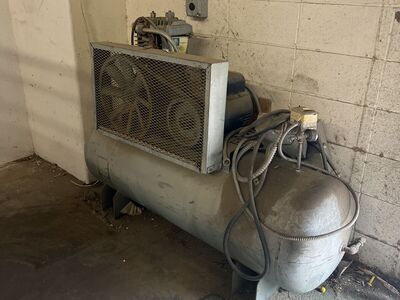 50 Gqllon air compressor