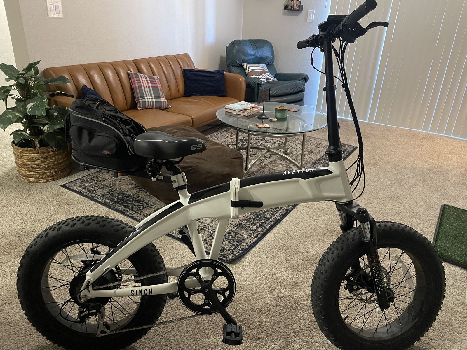 Aventon foldable Ebike