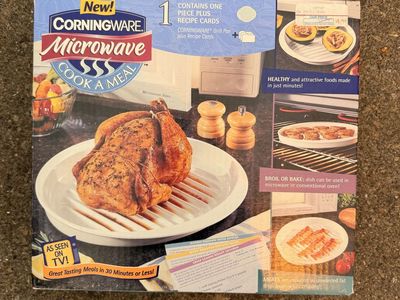 New CorningWare Microwave SSS Cook A Meal Grill Pan