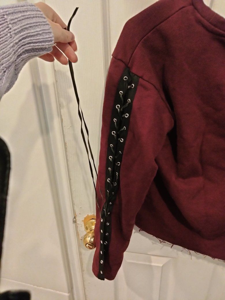 Main image 3