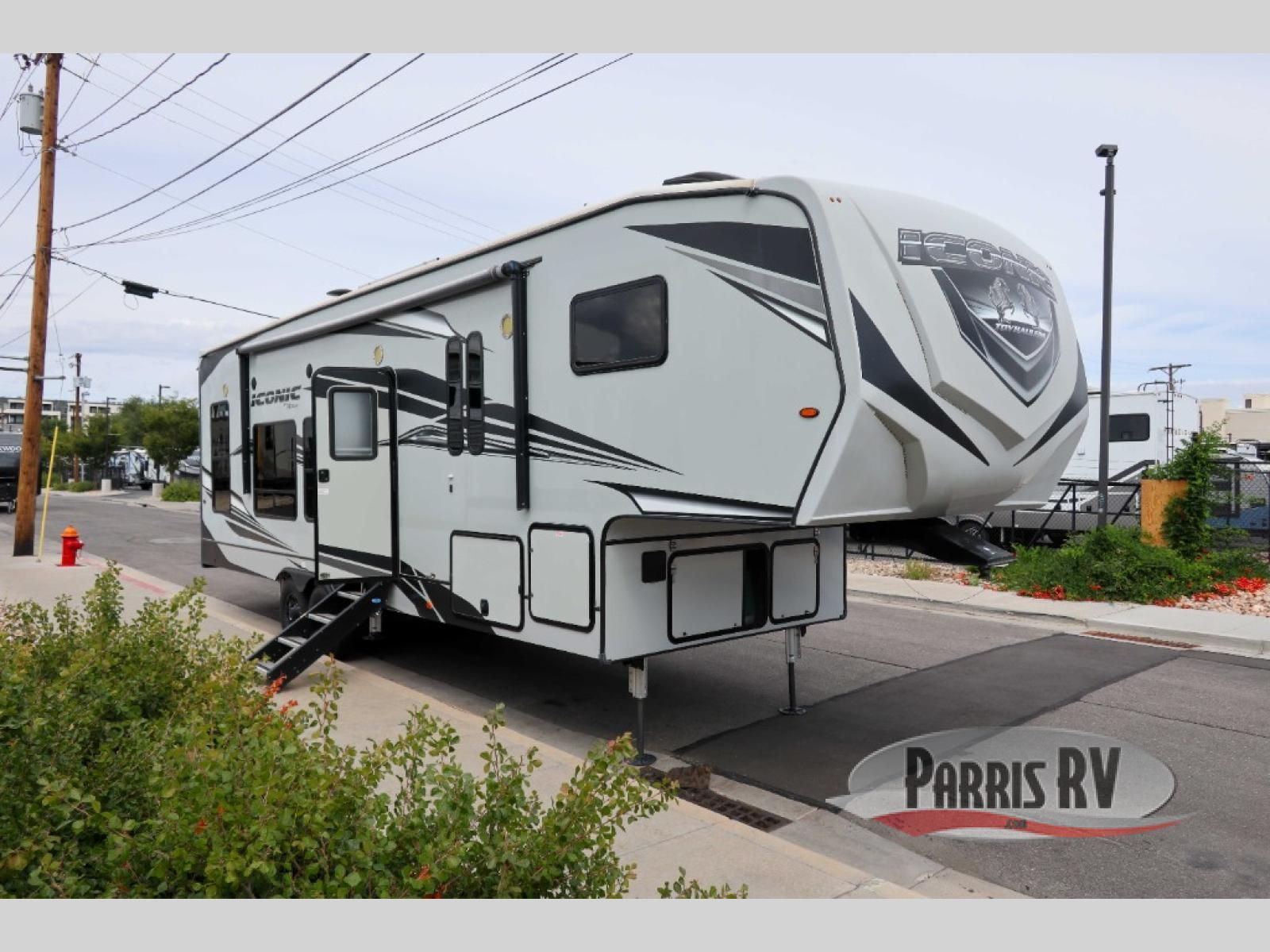 Used 2021 Eclipse Iconic Wide Lite 2919CK